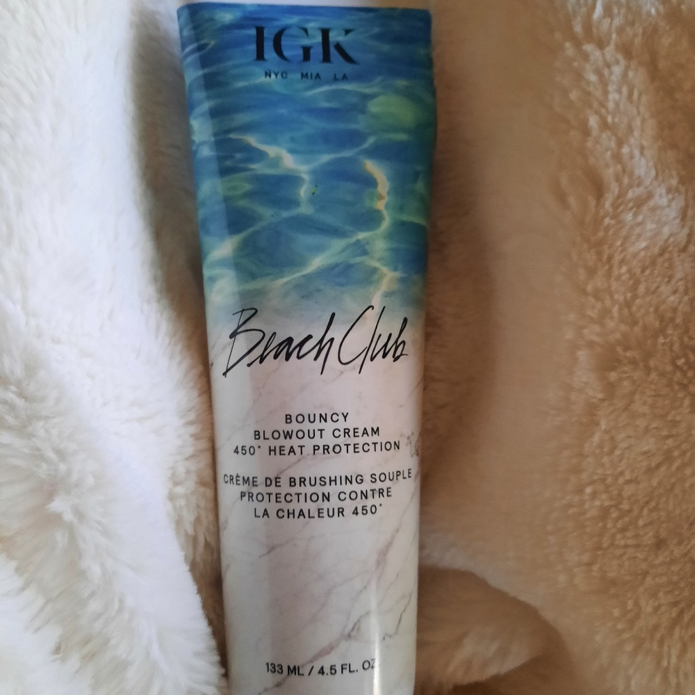 IGK Beach Club Bouncy Blowout Cream